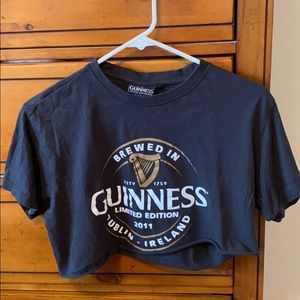 Cropped Guinness tshirt